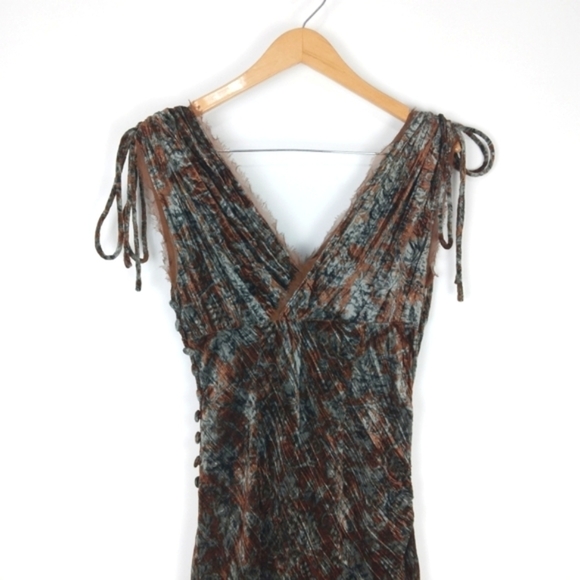 Peruvian Connection Boho Velvet Dress - Picture 11 of 11